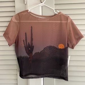NWT Lisa Says Gah Alex Mesh Tee in Desert Moonset